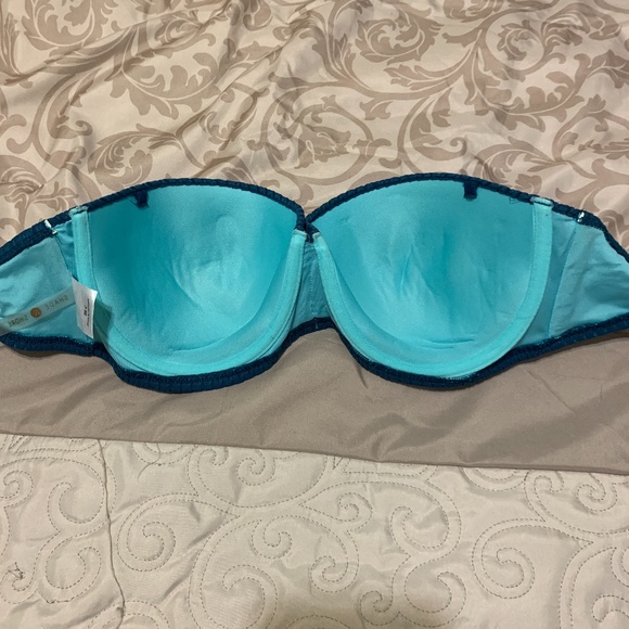 Swim - Picture 4 of 5